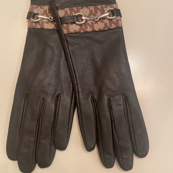 New York & Company Accessories - NY & CO 100% leather womens winter gloves size small dark brown new with tags